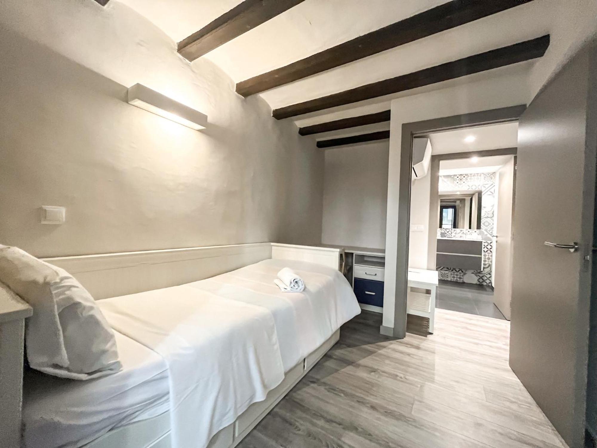 지로나 Old Town Duplex With Character 아파트 외부 사진